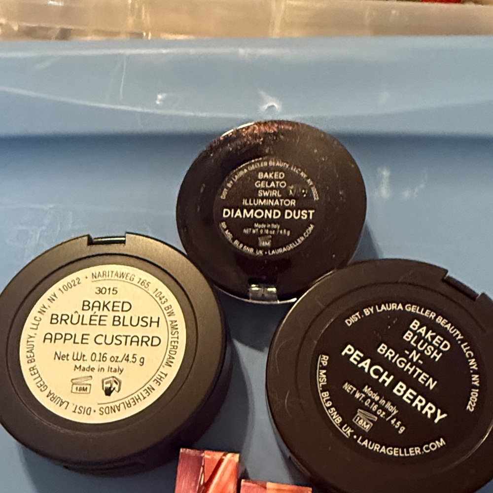 Laura Geller Baked Gelato Swirl Illuminator and Lip Gloss Collection, Blush x 2 - Picture 2 of 5